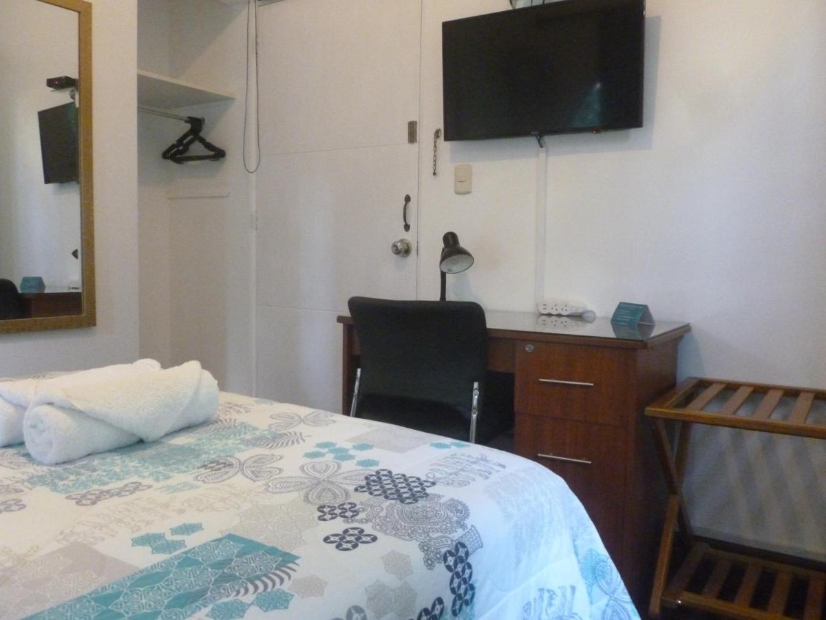 La Casona Azul Bed & Breakfast ลิมา ภายนอก รูปภาพ