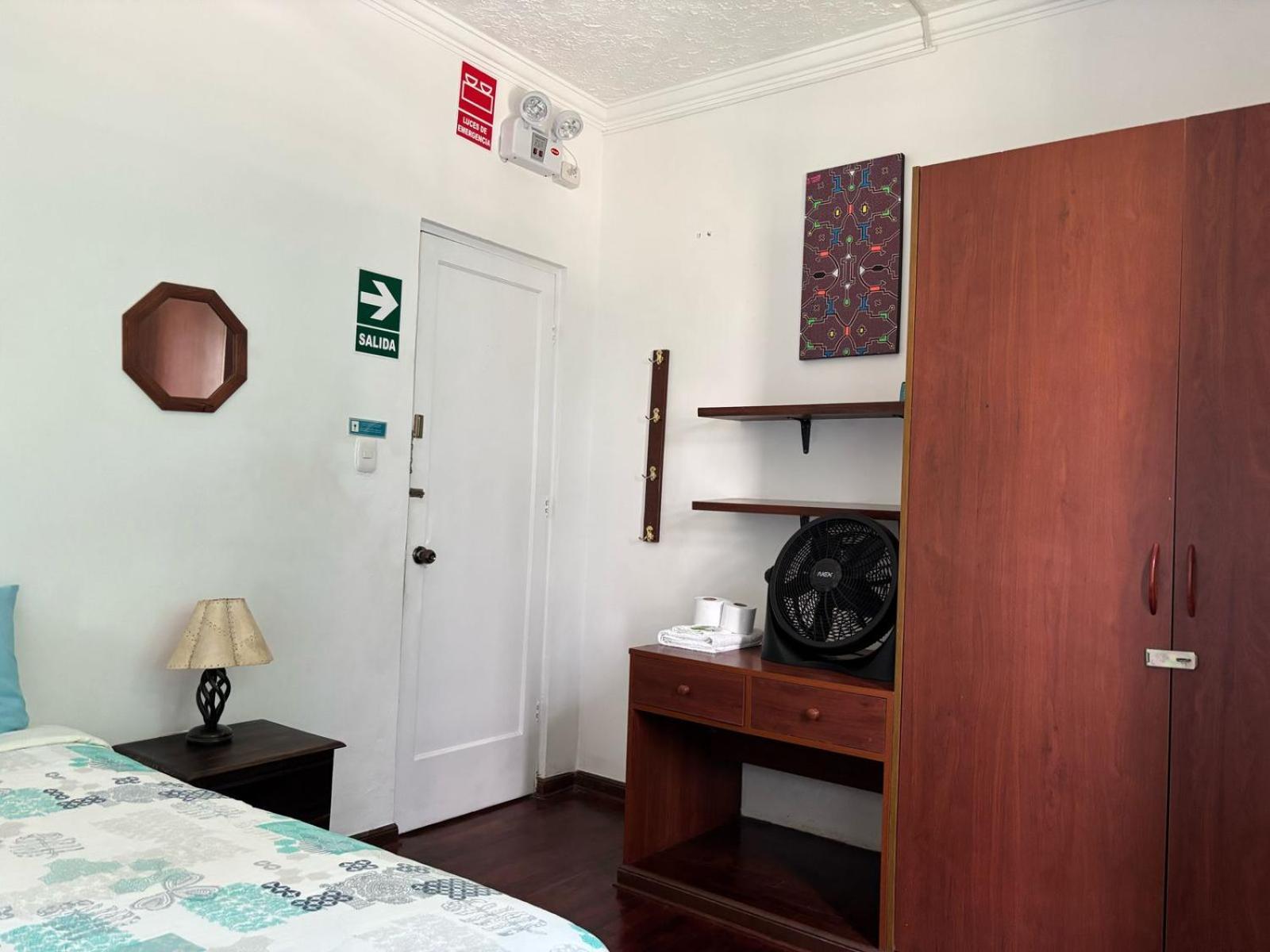 La Casona Azul Bed & Breakfast ลิมา ภายนอก รูปภาพ